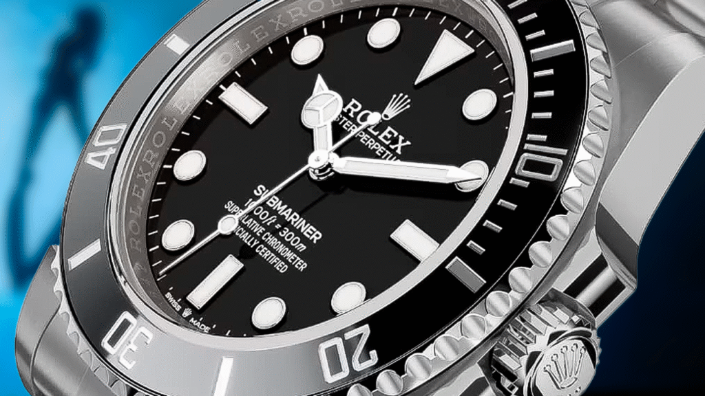 Esfera limpia y simétrica de un Rolex Submariner sin fecha.